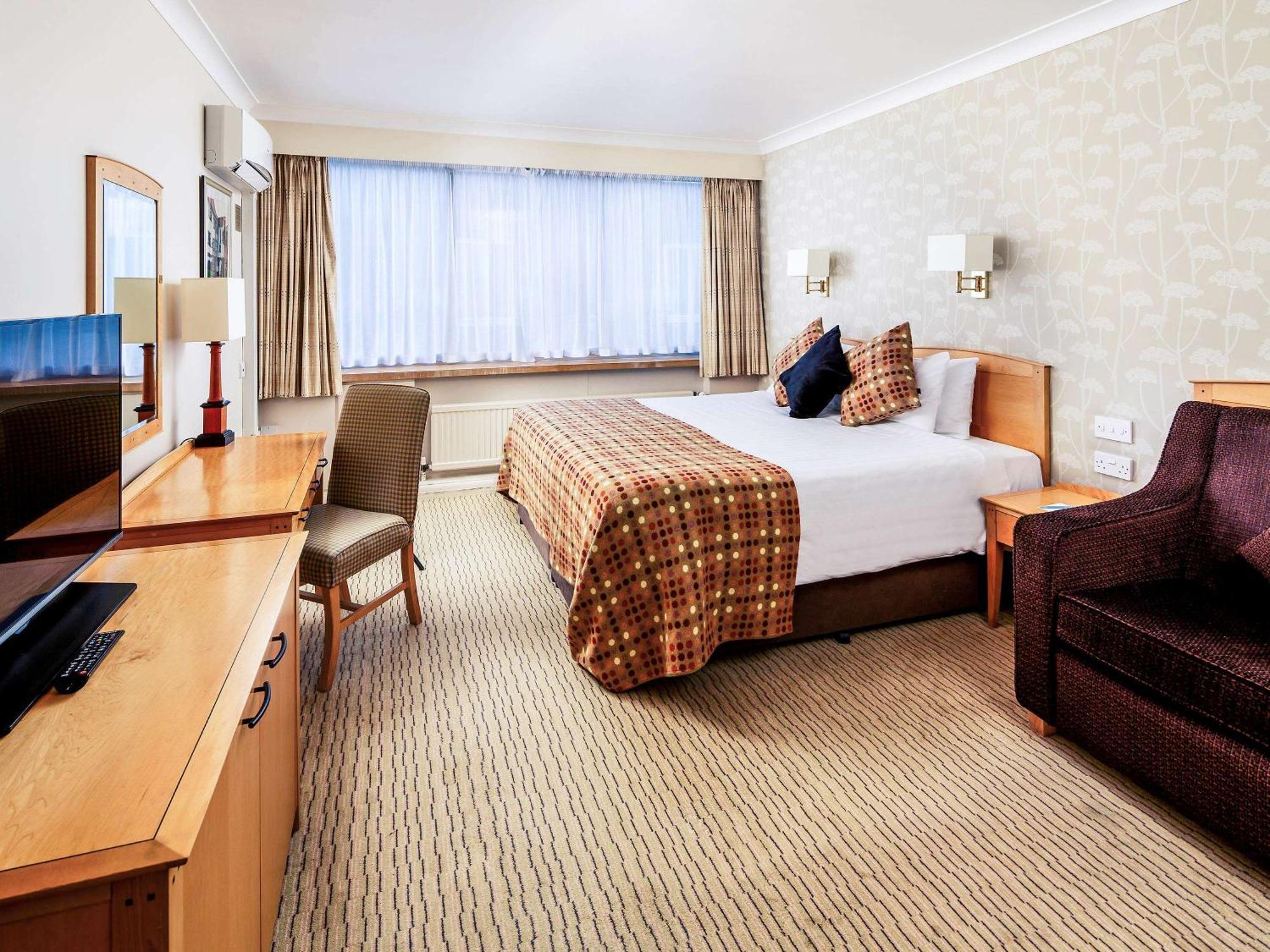 Mercure 4*